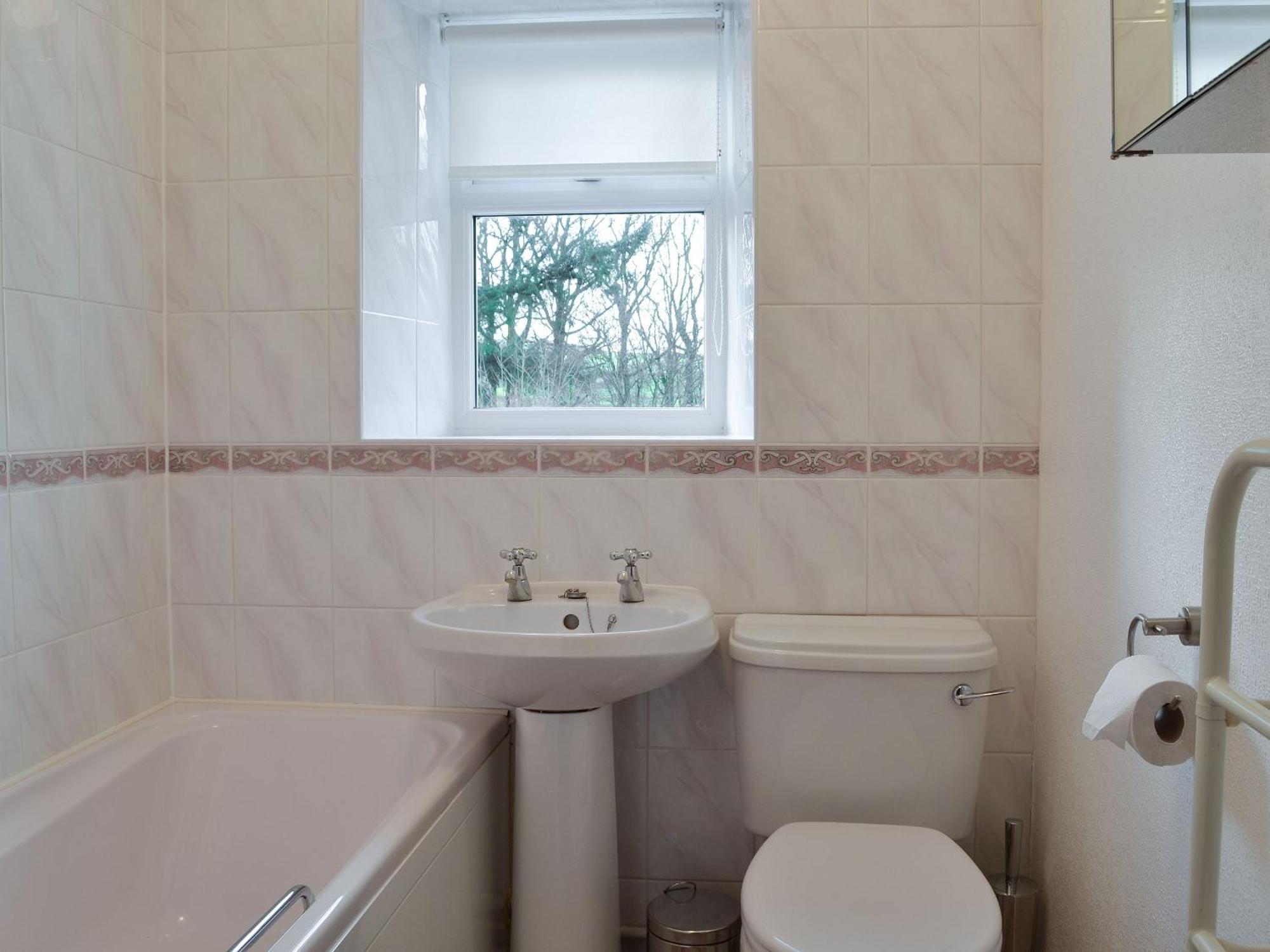 Riverside Cottage High Nibthwaite Екстериор снимка