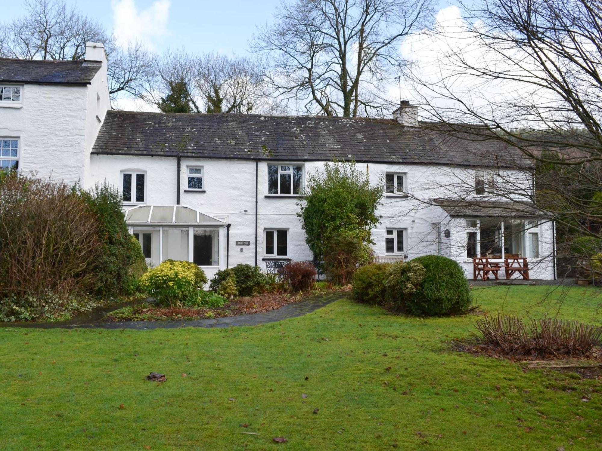 Riverside Cottage High Nibthwaite Екстериор снимка