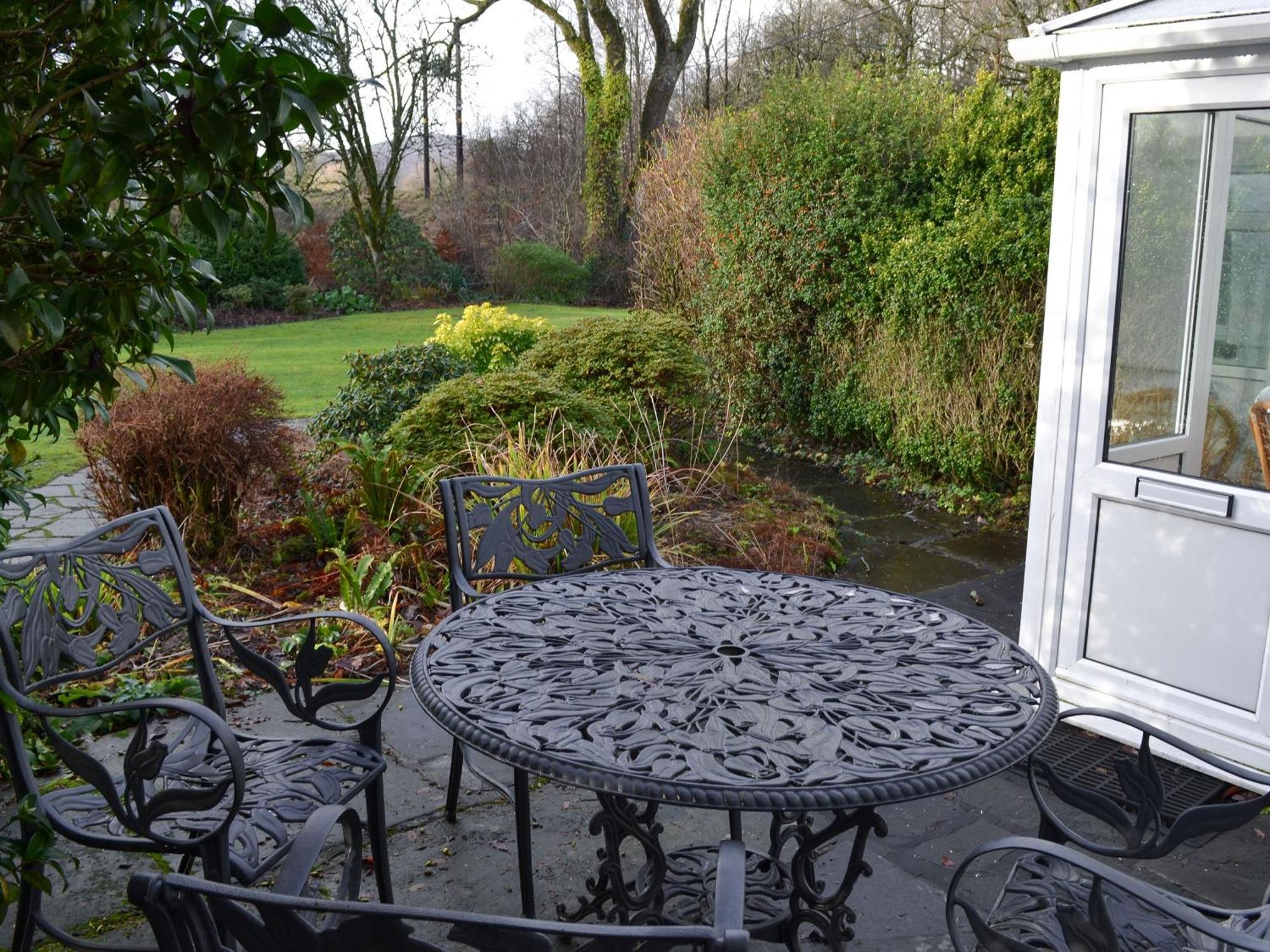 Riverside Cottage High Nibthwaite Екстериор снимка